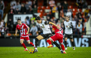 Valencia CF vs Rayo Vallecano (00:30 – 08/12) | Xem lại trận đấu