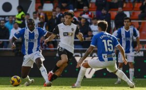 Valencia CF vs Alavés (20:00 – 22/12) | Xem lại trận đấu