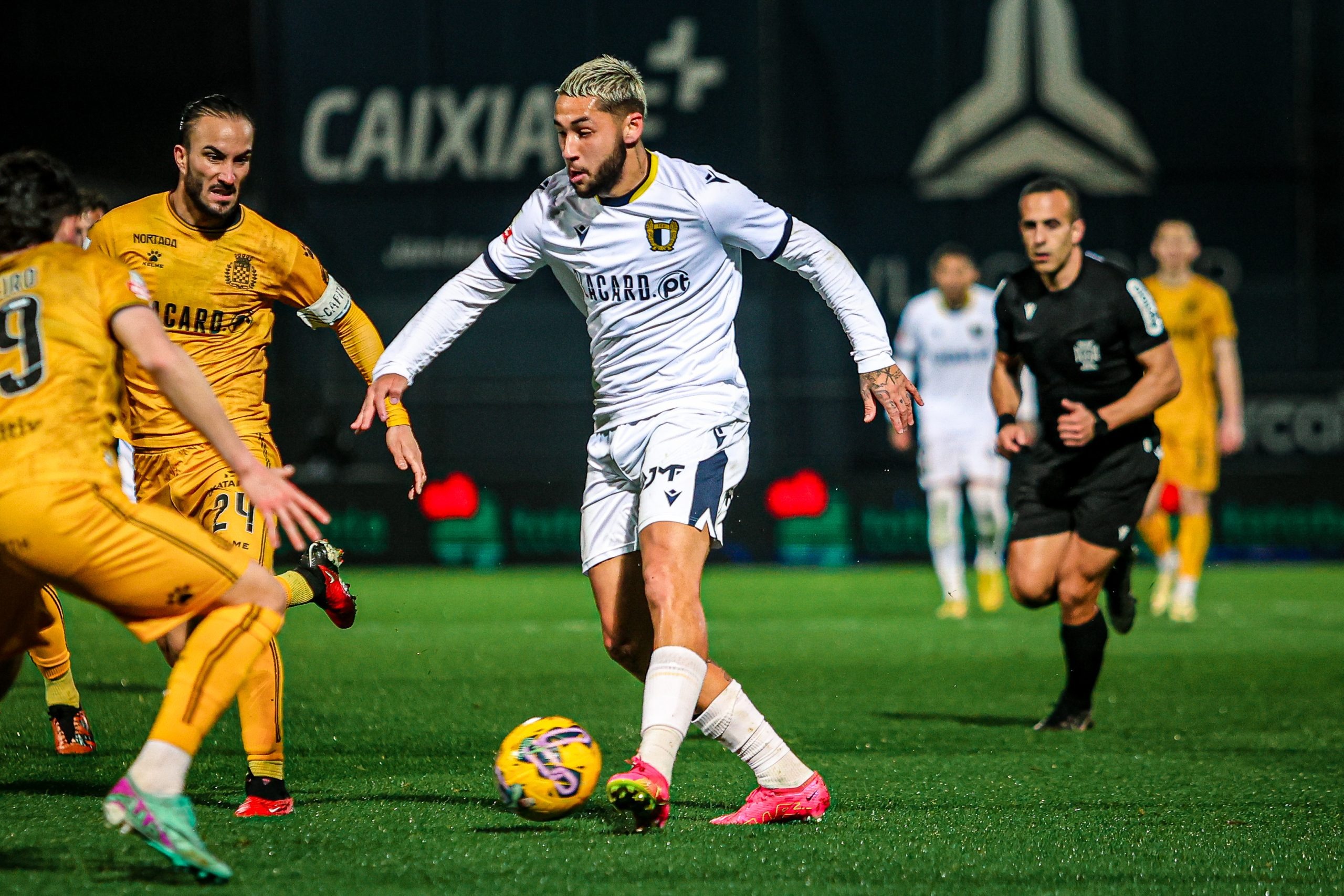 Nhận định soi kèo Boavista vs Famalicao lúc 03h15 ngày 1/2/2025