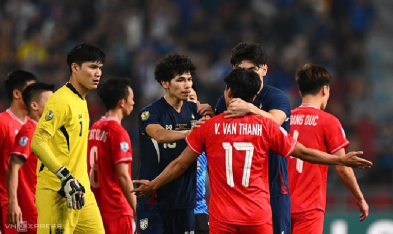Thua ĐT Việt Nam, truyền thông Thái Lan cay cú với học trò của thầy Park 