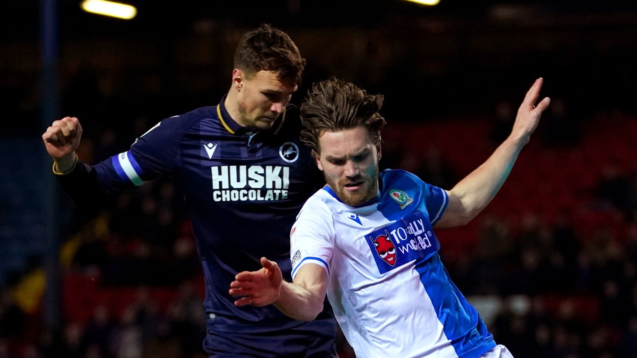 Nhận định soi kèo Blackburn vs Millwall lúc 21h00 ngày 18/4/2025