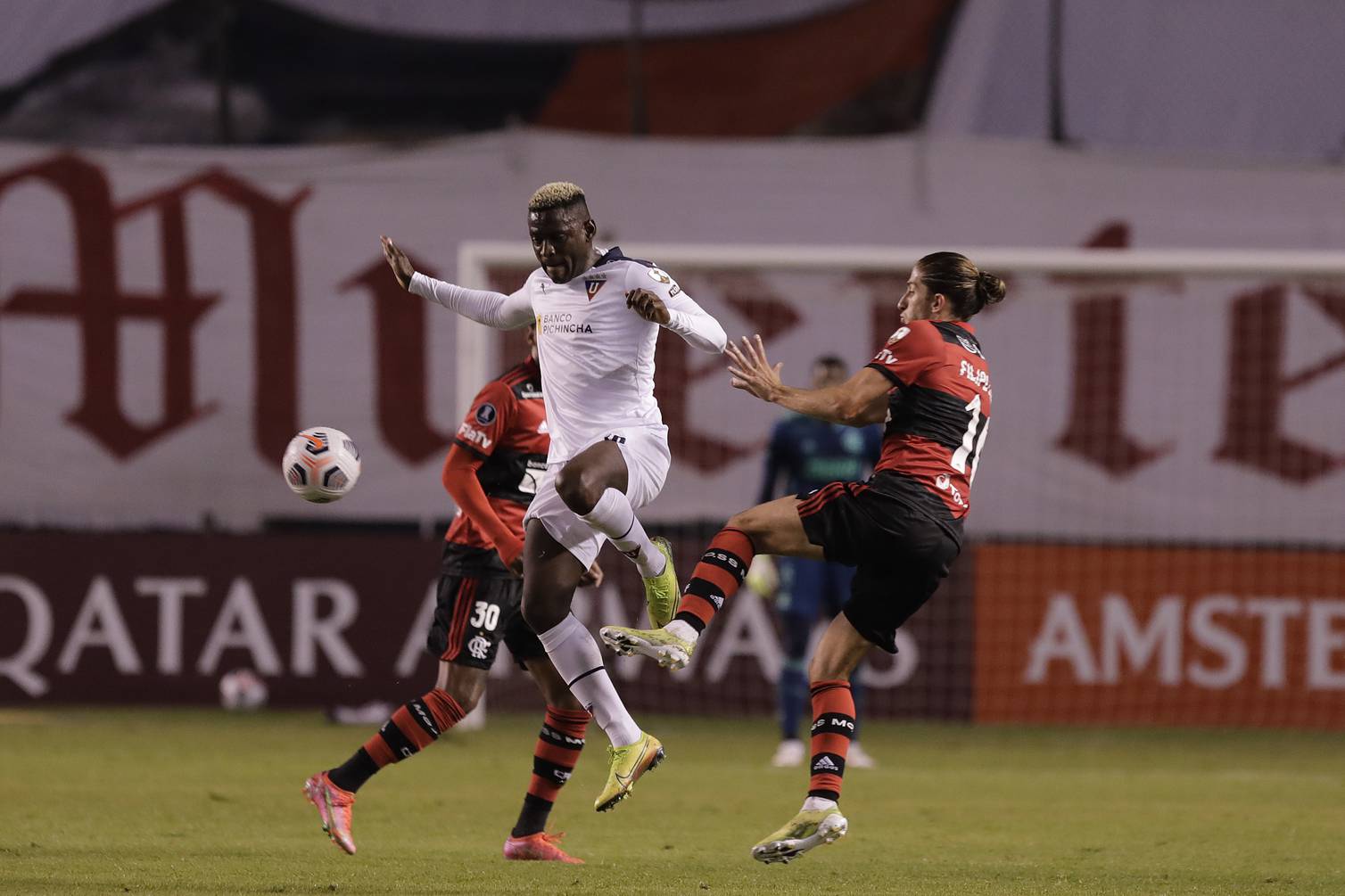 Nhận định soi kèo LDU vs Flamengo lúc 5h00 ngày 23/4/2025