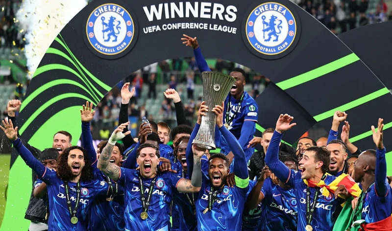 Chelsea ăn mừng chức vô địch C3: Hân hoan trên đỉnh cao, tiếc nuối ở phía Betis